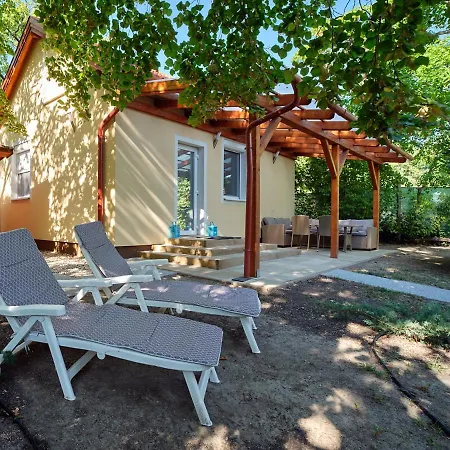 Holiday home Foevenyes House Balatonudvari