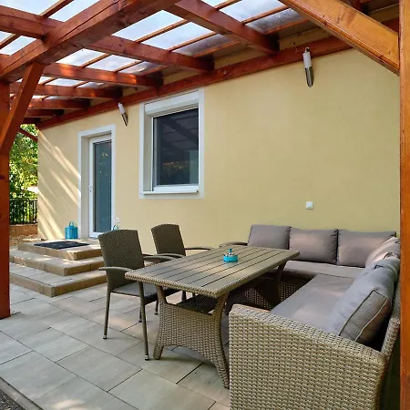 בית נופש Foevenyes House *