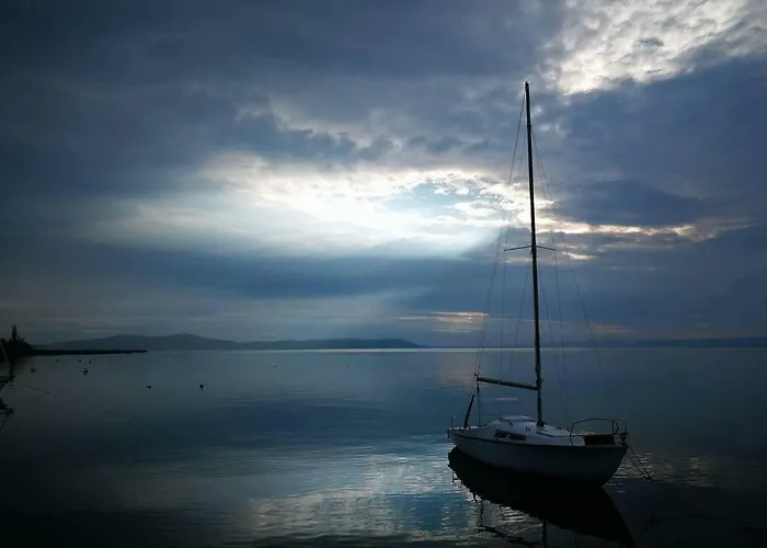 Foevenyes House 別荘